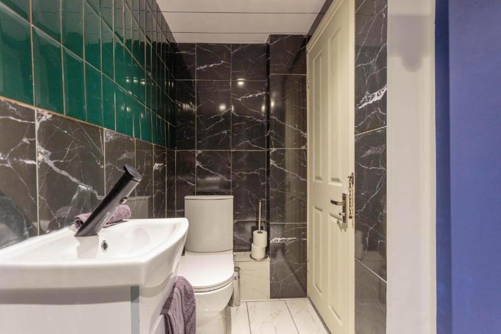 Beautiful Boutique Edinburgh Abode - Sleeps 4 Lejlighed Eksteriør billede